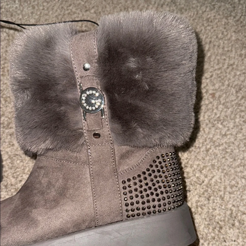 GBG  Boots - Picture 6 of 10